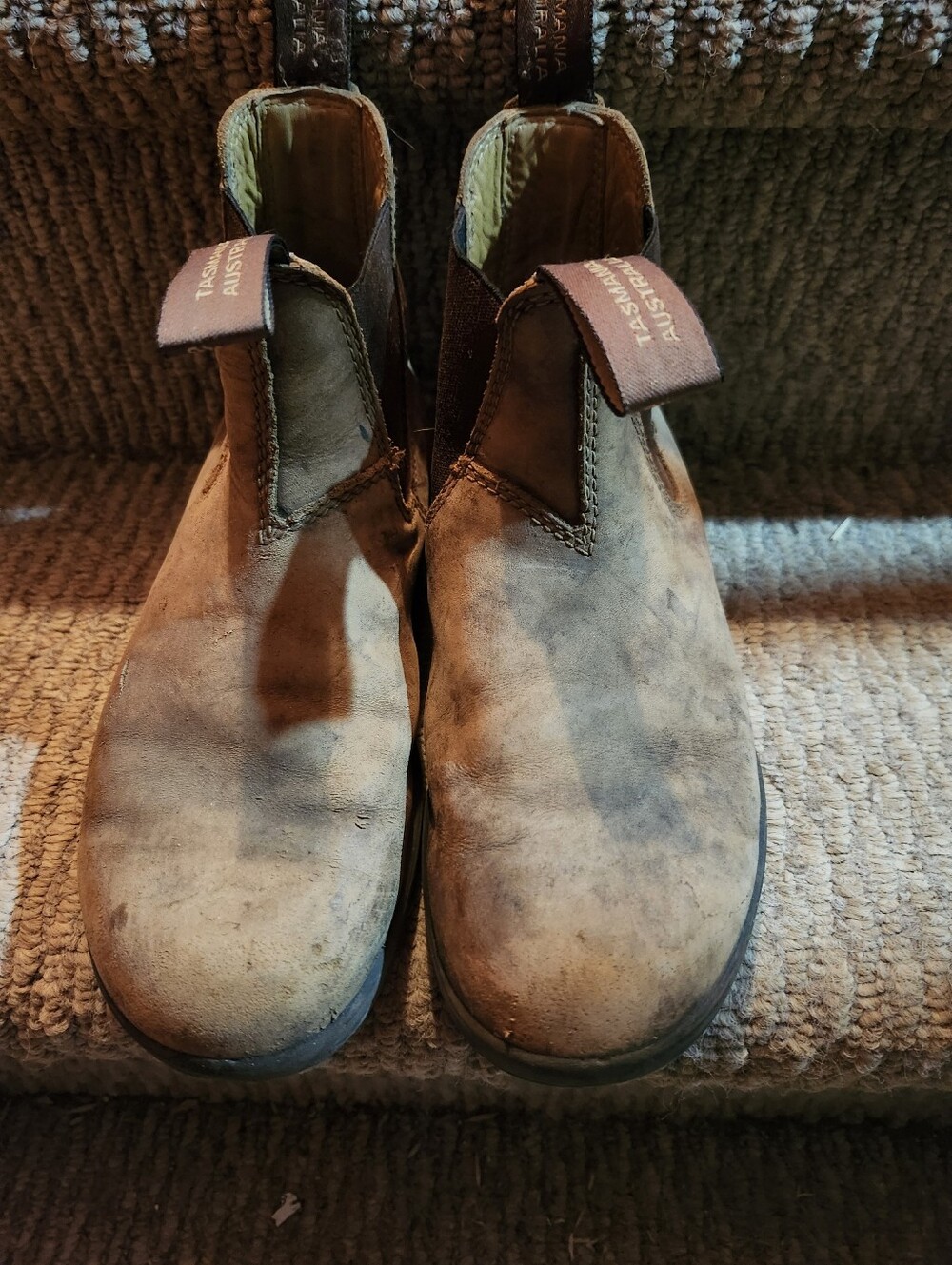 Blundstones Size 4 1/2